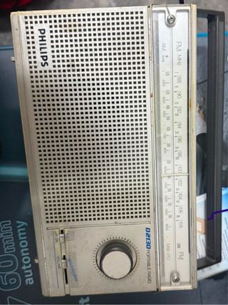Radio Philips D2130 Portátil AM/FM