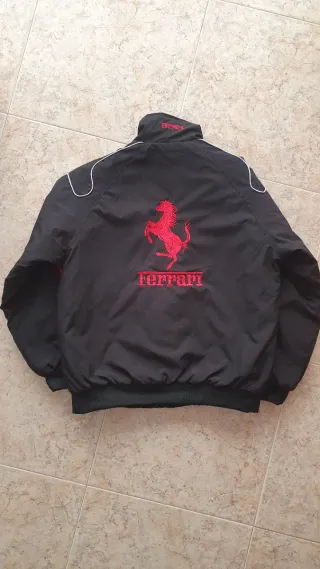 Chaqueta Ferrari F1 Bomber Negra
