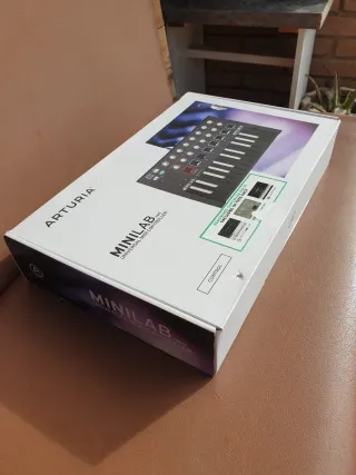 Arturia Minilab MKII Controlador MIDI