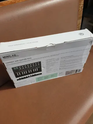 Arturia Minilab MKII Controlador MIDI