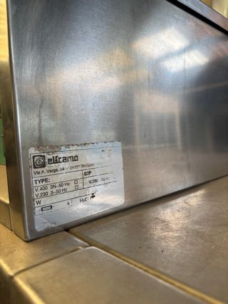 Lavavajillas industrial de arrastre