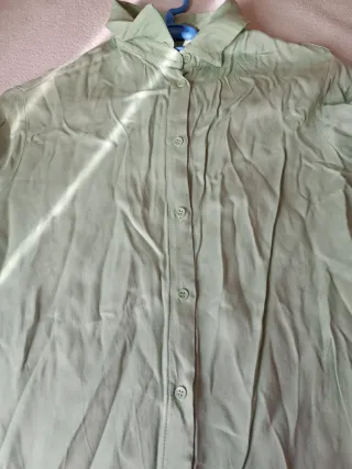 Camisa Bershka verde menta