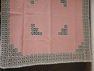 Tovaglietta the rosa antico con pizzo