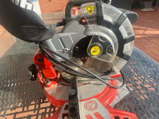 Sierra Inglete Einhell TC-MS 2112