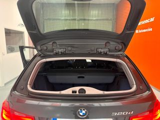 BMW 320d Touring 184cv manual