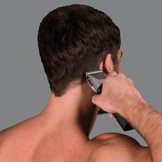 Remington Máquina de Cortar Pelo HC5811 + Maletín