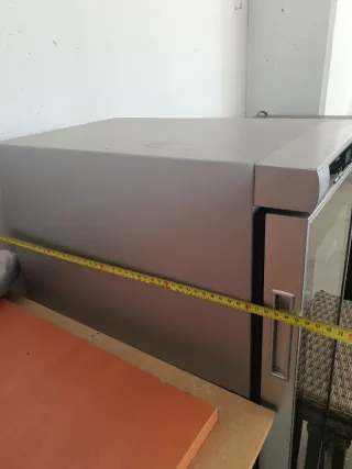 Nevera Saivod 18 botellas..