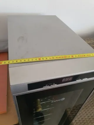 Nevera Saivod 18 botellas..