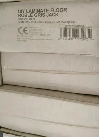 9 Cajas Tarima Flotante Alta Gama Precintadas