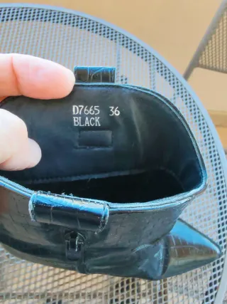 Stivaletti neri donna effetto coccodrillo