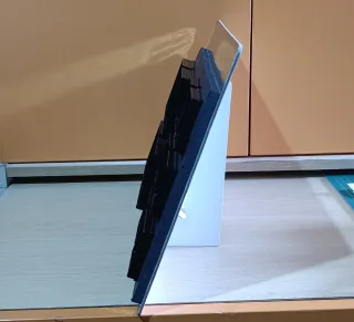 Espositore da banco in cartone rigido – usato