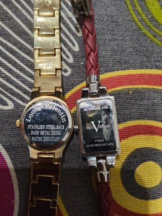 Lote 4 Relojes: Lotus, Lacoste, Paul Versan