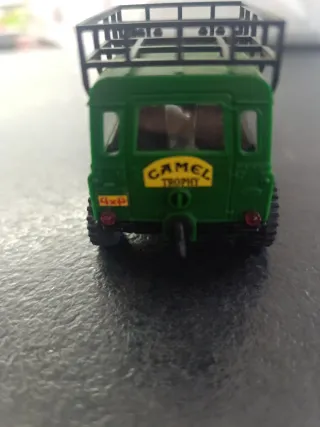 Coche Scalextric Exin Land Rover STS