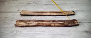 Due porta incenso in legno