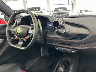 FERRARI 488 Spider DCT