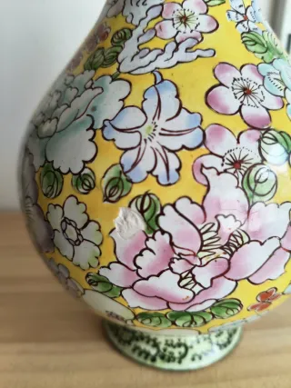 Jarrón Vintage Amarillo Flores Cloisonné