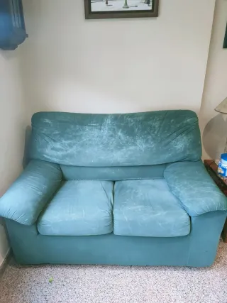 2 Sofás biplazas con fundas