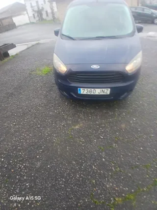 Ford E-Tourneo Courier 2016