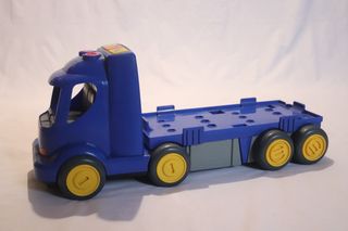 Camión de Juguete con Caja de Herramientas