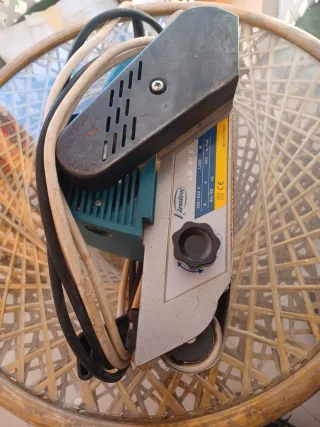 Lijadora de banda Virutex LB 31 E