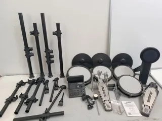 ///Batería Electrónica Alesis// W31Y2777