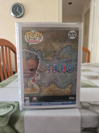 Funko Pop Monkey D. Garp 2172 One Piece.
