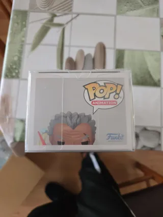 Funko Pop Monkey D. Garp 2172 One Piece.