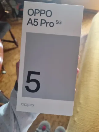 Teléfono móvil negro