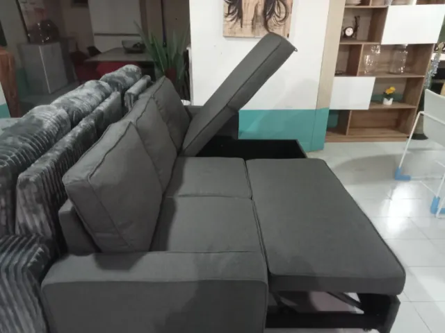 Sofá Cama Gris Pequeño