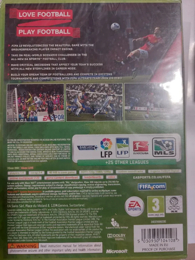 Xbox 360 Juegos: PURE y FIFA 12