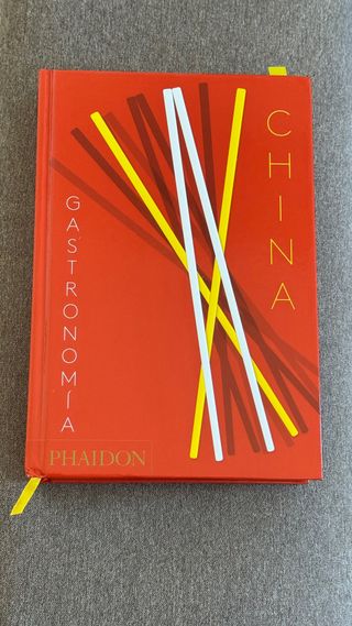 China: The Cookbook (Spanish Edition)