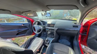 Opel Astra 2005