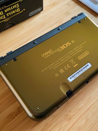 New Nintendo 3DS XL Hyrule Edition