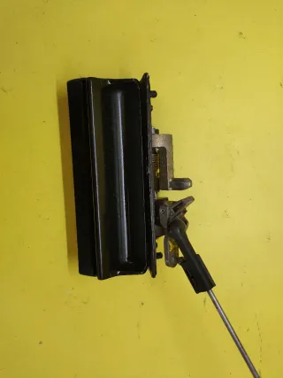 MANETA TRASERA MALETERO SEAT TOLEDO II