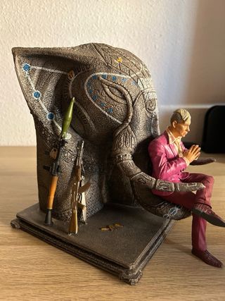 Figura Pagan Min - Far Cry 4 Edición Coleccionista
