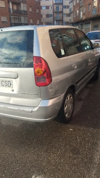 Mitsubishi Space Star 2004