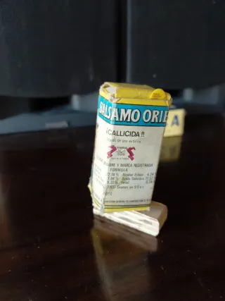 Bálsamo Oriental Callicida Antiguo Botella