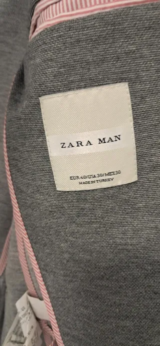 Chaqueta Zara Gris