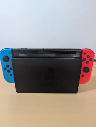Nintendo Switch Azul y Rojo
