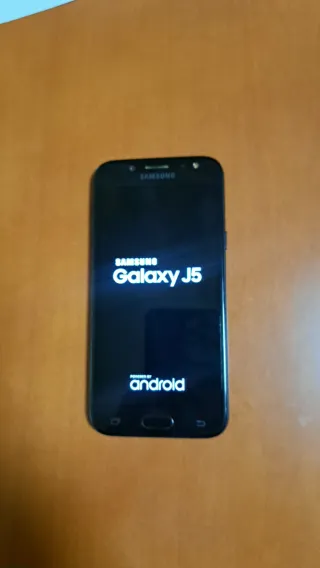 Samsung Galaxy J5 SM-J530F
