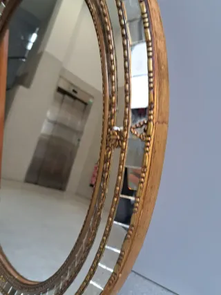 Specchio in stile veneziano dorato