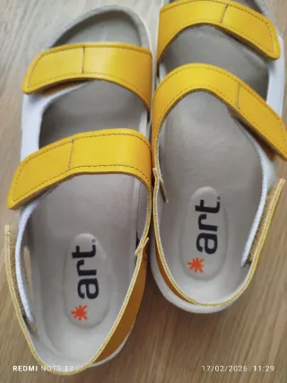 Sandalias Art plataforma talla 42 NUEVAS