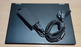 Convertible Lenovo Thinkpad Yoga x380. TÁCTIL