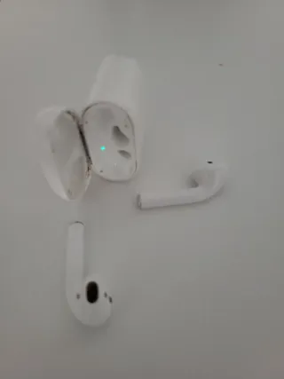 Apple AirPods Blancos