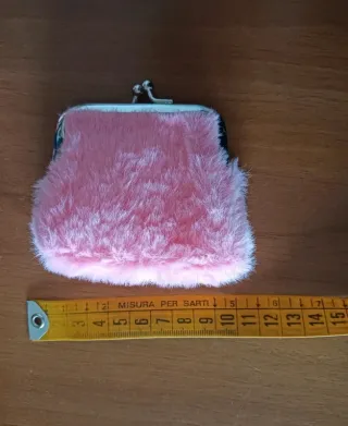 N.3 portamonete pelosi. Nuovi.