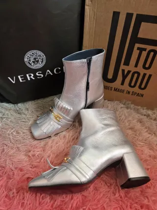 Botines de Piel Talla 40 Plata