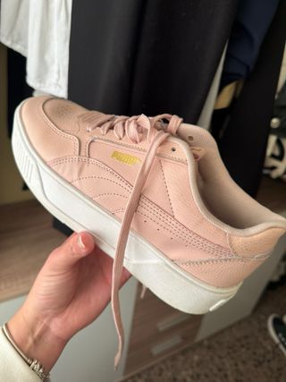 Zapatillas Puma Rosa y Blancas