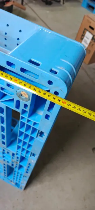 Palet de plástico azul