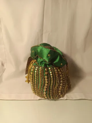 Bolso de fiesta verde y dorado