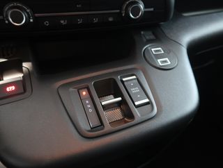 OPEL E-COMBO CARGO, L 800KG, 136cv (100Kw), 2024